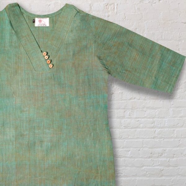 Green And Brown Shaded Three Quarter Sleeves Women Kurta - Image 2