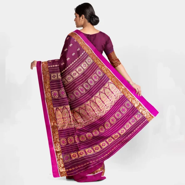 Deep Pink With Blue Hue Silk Sarnachari Saree - Image 3