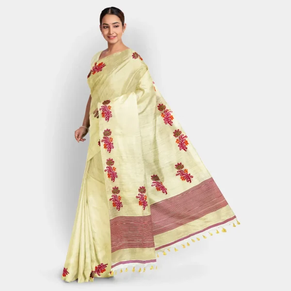 Cream Jamdani Work Matka Silk Saree - Image 3
