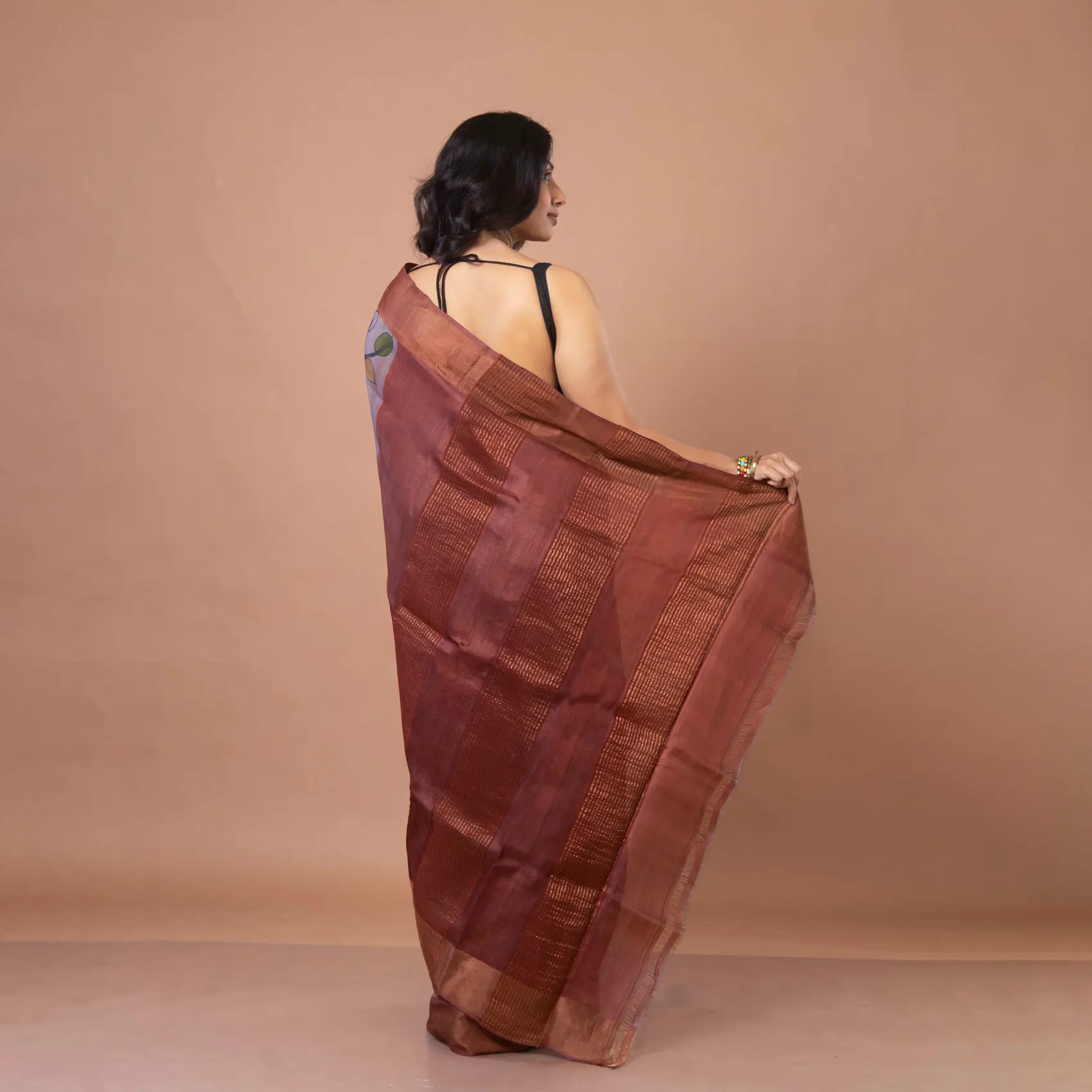 Handblock Floral Printed With Zari Border Tussar Saree - Image 4