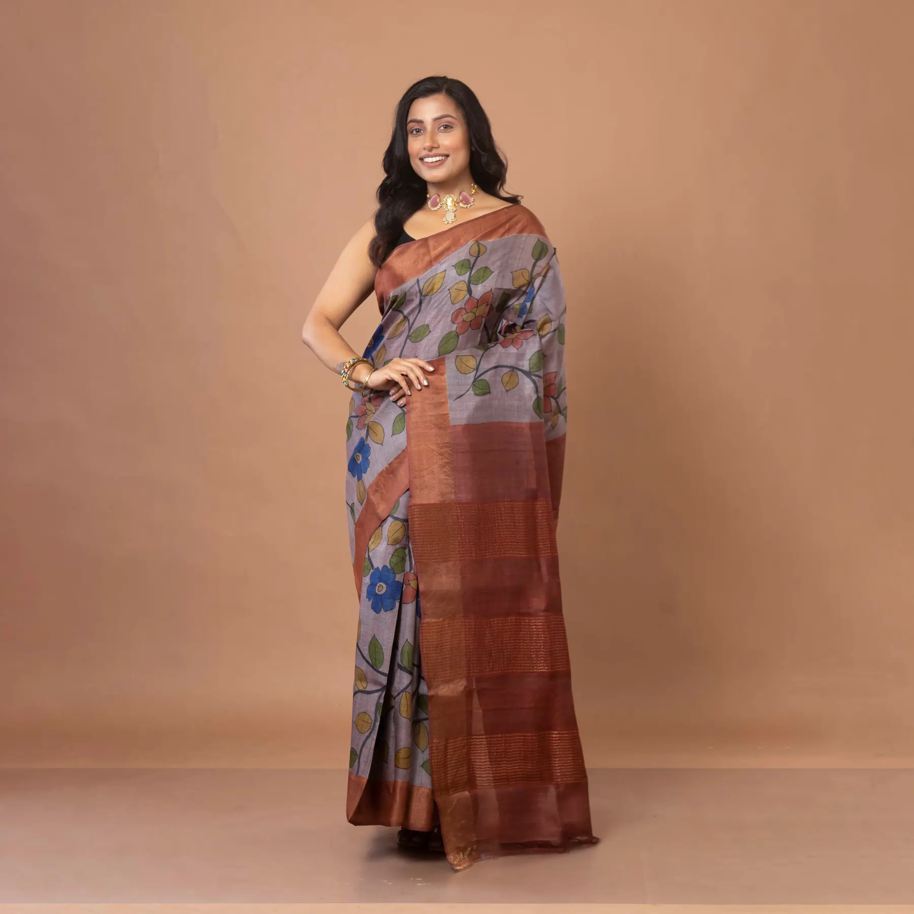 Handblock Floral Printed With Zari Border Tussar Saree