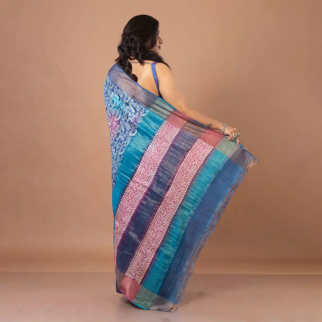 Blue Block Printed Tussar Silk Saree with Zari Border and Contrast Pallu - Image 5