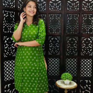 Handwoven Silk Kurtas - Leaf Green