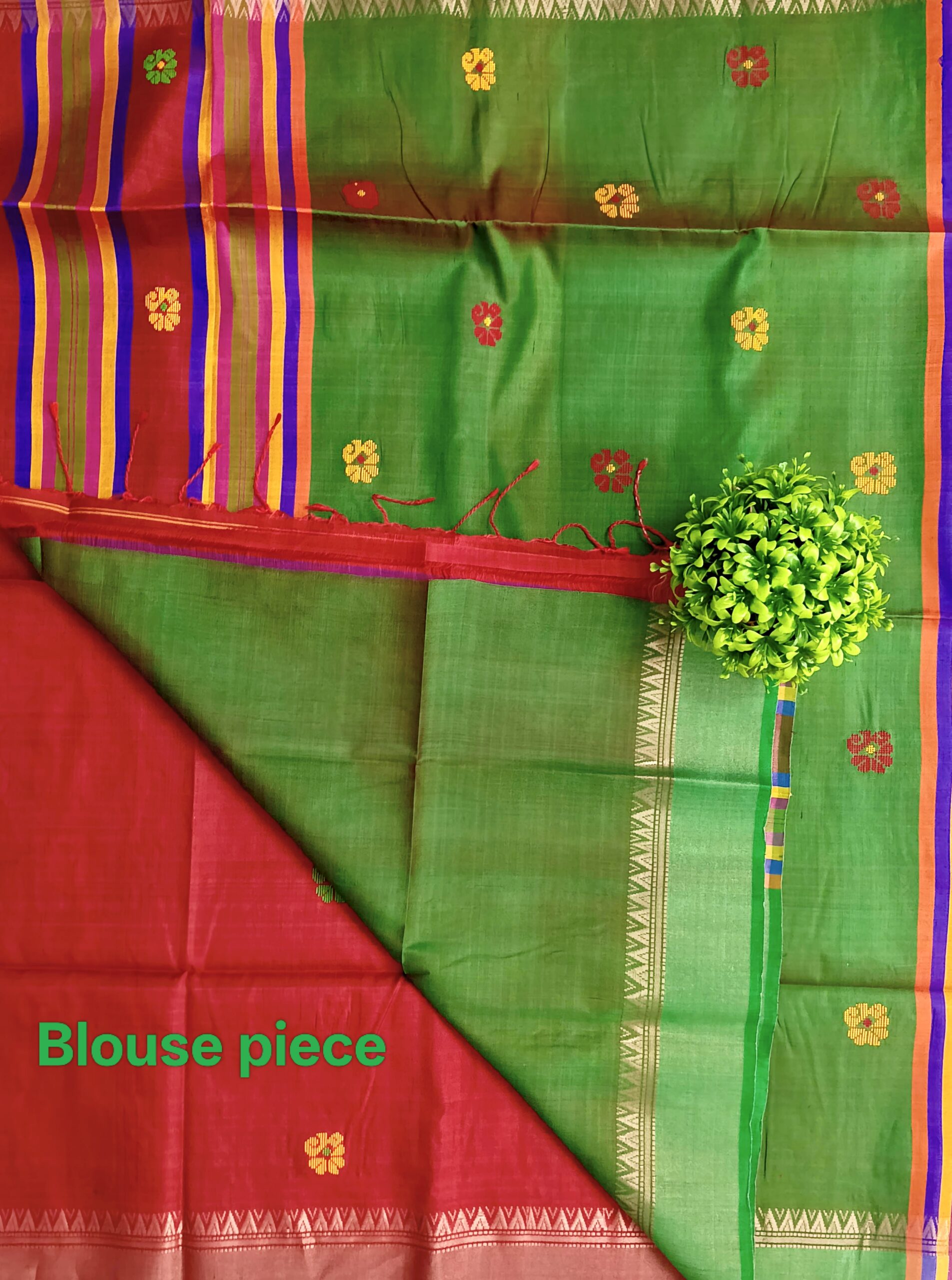 Maroon and Green Bishnupuri Katan Silk Kalakshetra Saree - Image 2