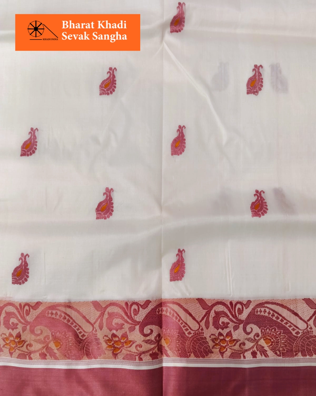 Off-white with Dusty Rose Motifs Garad Silk Saree - Image 2